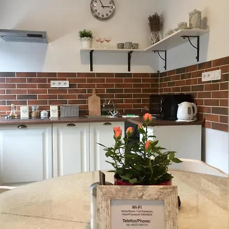 Pod Kamenem Apartamento